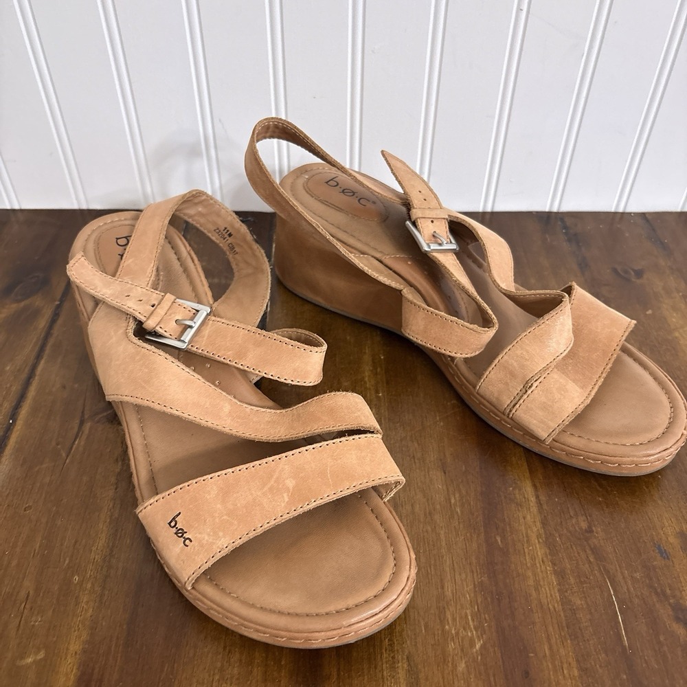 b.o.c. Born Women's 11 Tan Leather Wedge Sandals Slingback Comfort Shoes